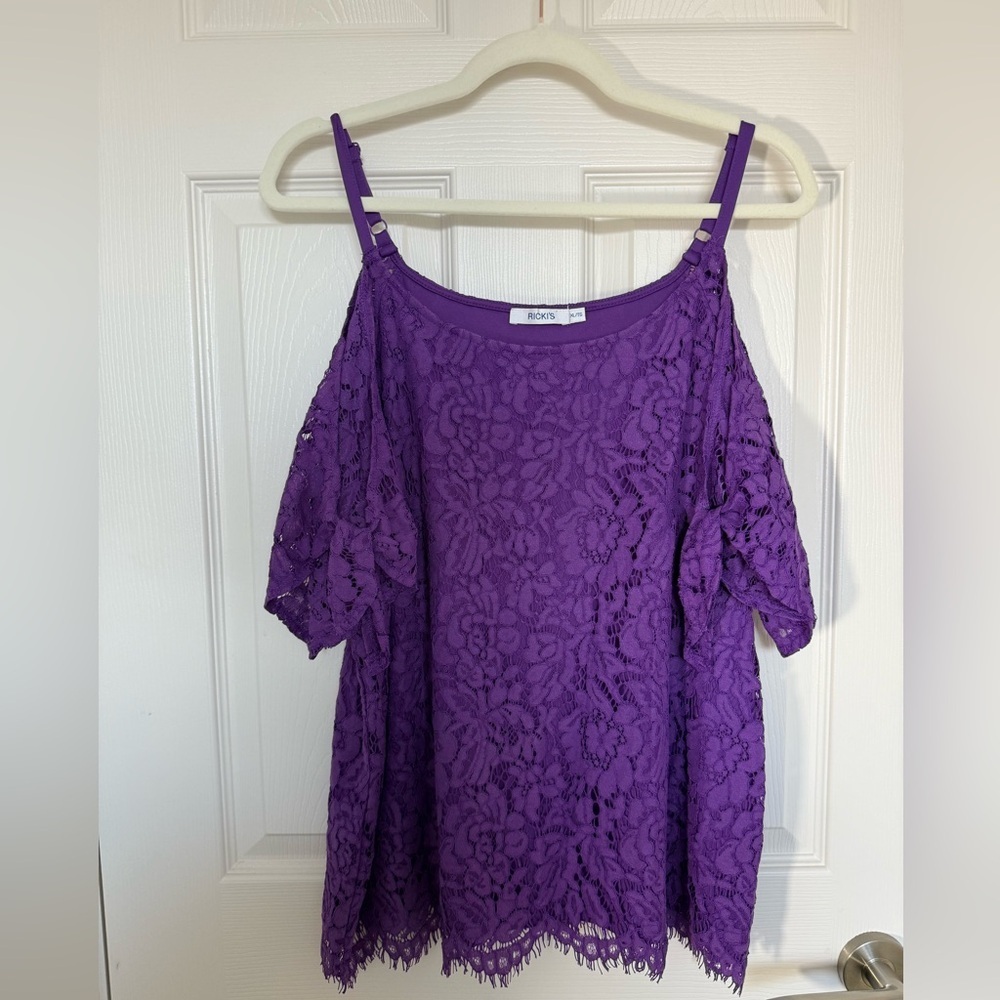 4/$20 Ricki’s Purple Lace Cold Shoulder Tie Knot Blouse- EUC- size XL